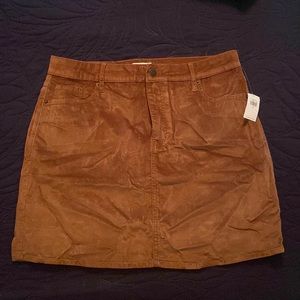 Brown corduroy Old Navy mini skirt. Size 10. Brand new!